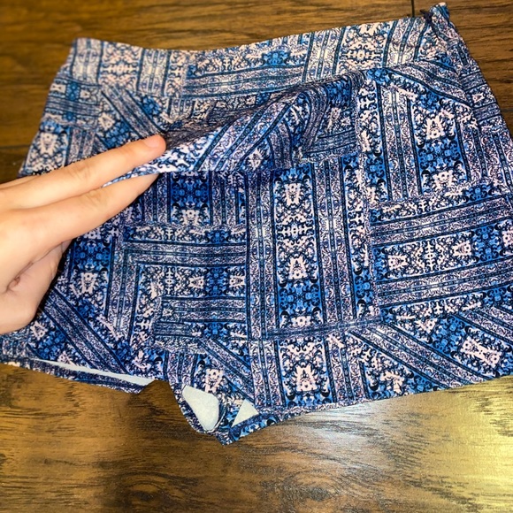 NWOT Skort - Picture 2 of 5